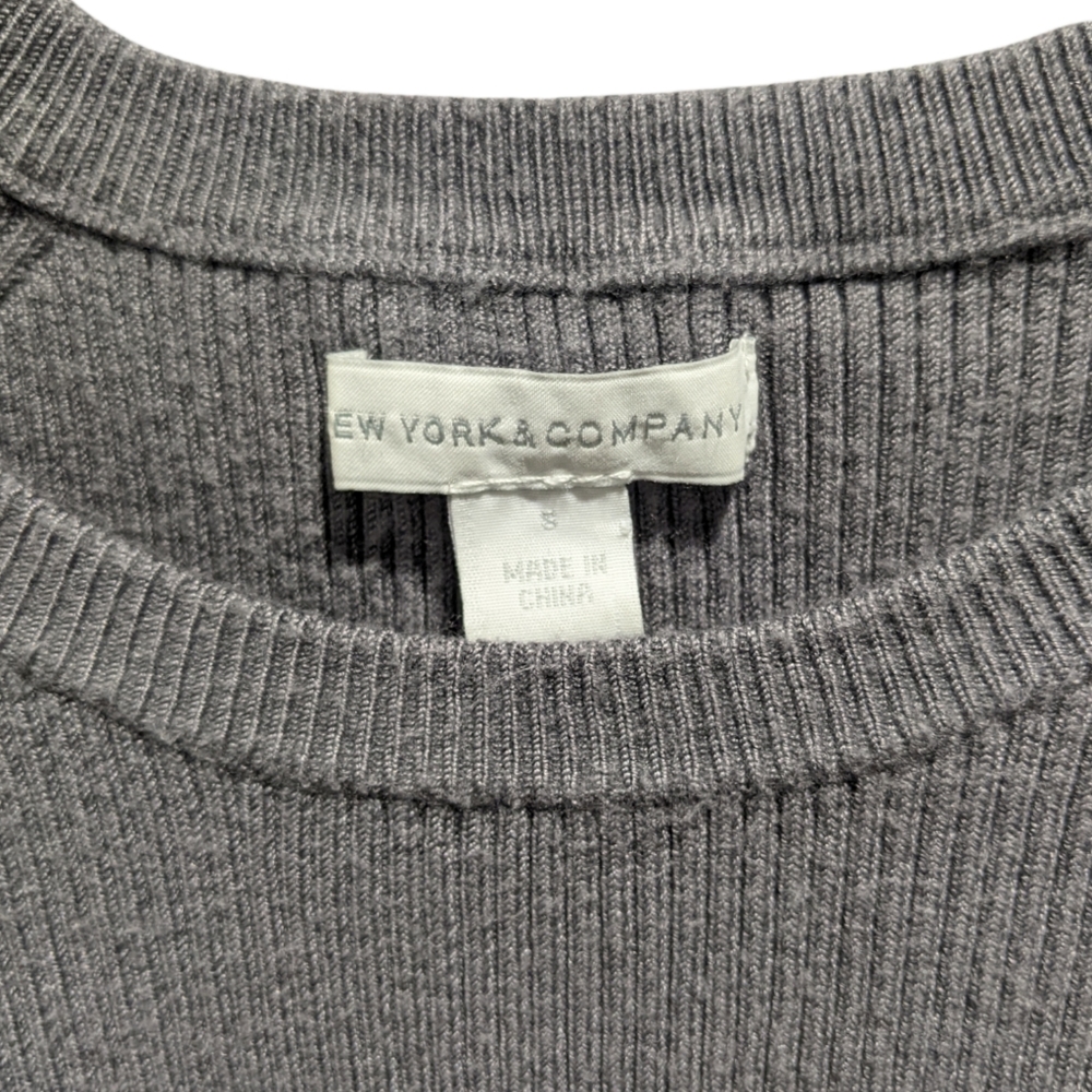 NY&Co Fitted Ribbed Sweater - Picture 3 of 11